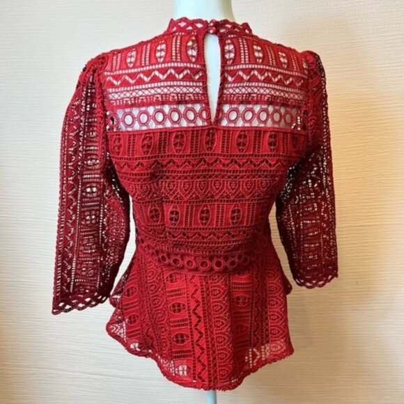 Moulinette Soerus Anthropologie Red Eyelet Lace Peplum Top Feminine Indie Size 6 - Picture 3 of 8